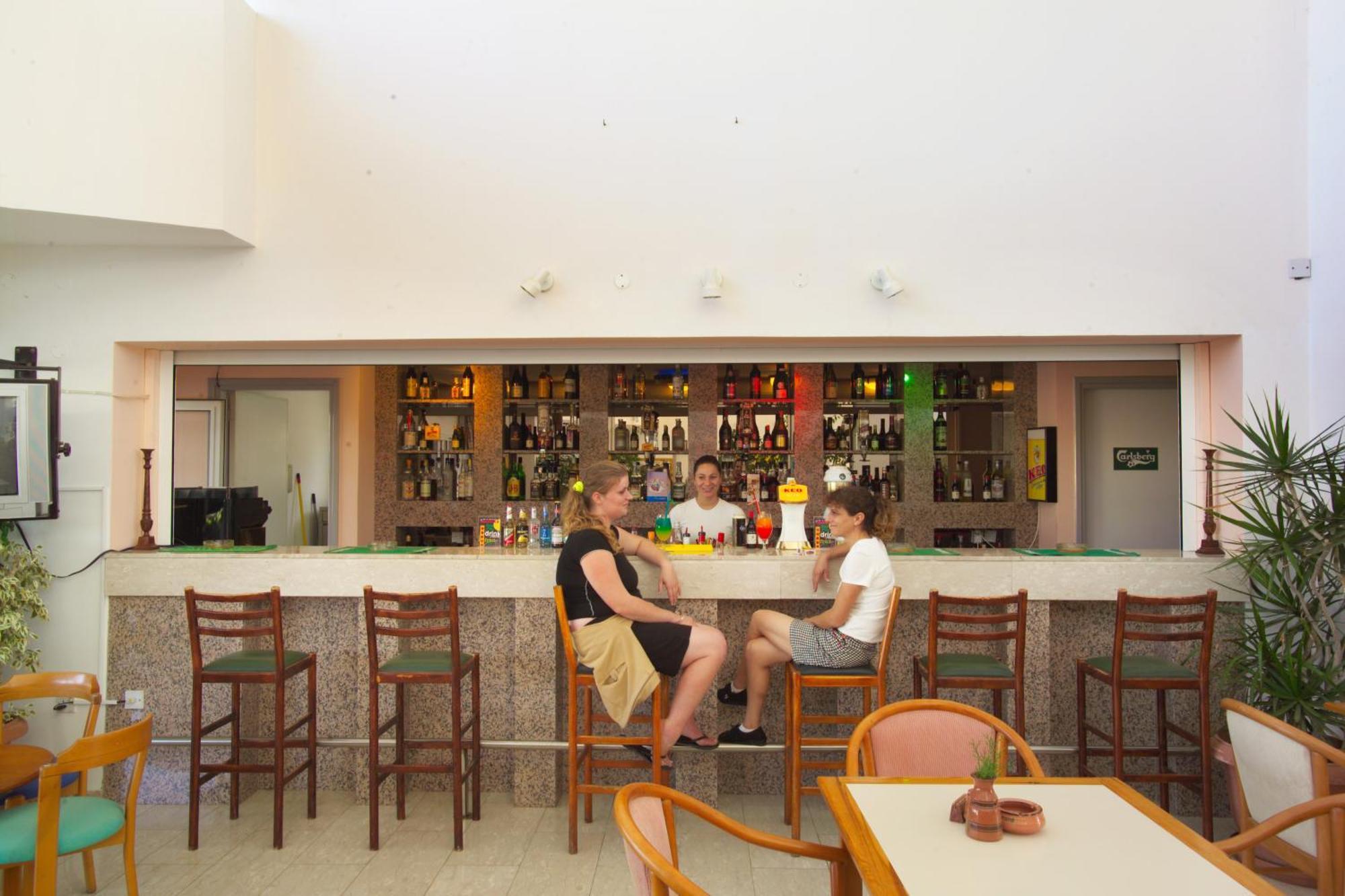 Pola Costa Beach Hotel Apts - Adults Only Protaras Eksteriør billede
